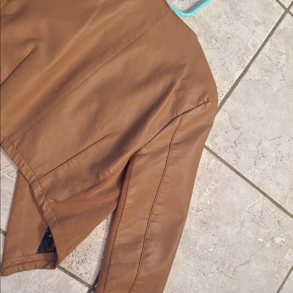 Light Brown Fall Jacket! - Picture 7 of 7